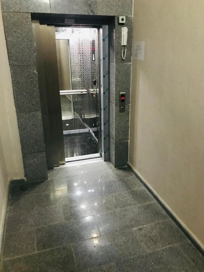 Downtown Batumi Apartment Ngoại thất bức ảnh
